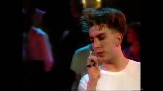 Fun Boy Three & Bananarama - It Ain't What You Do It's The Way That You Do It - TOTP- 11 February82