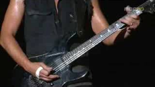 Metallica - Kirk Small Solo 1 ( Live Seoul 2006 )