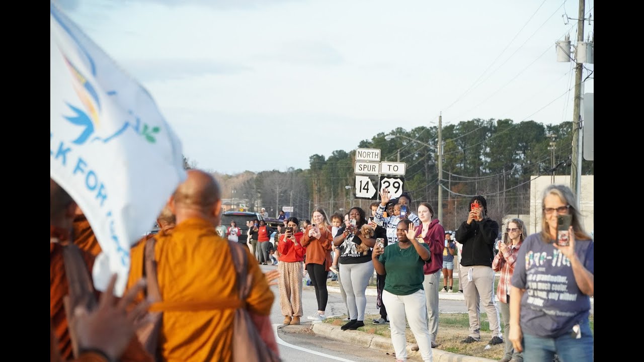 Thầy Thích Tuệ Nhân Gửi Lời Cảm Ơn Đến Đại Chúng: Nguồn  walk for peace Facebook