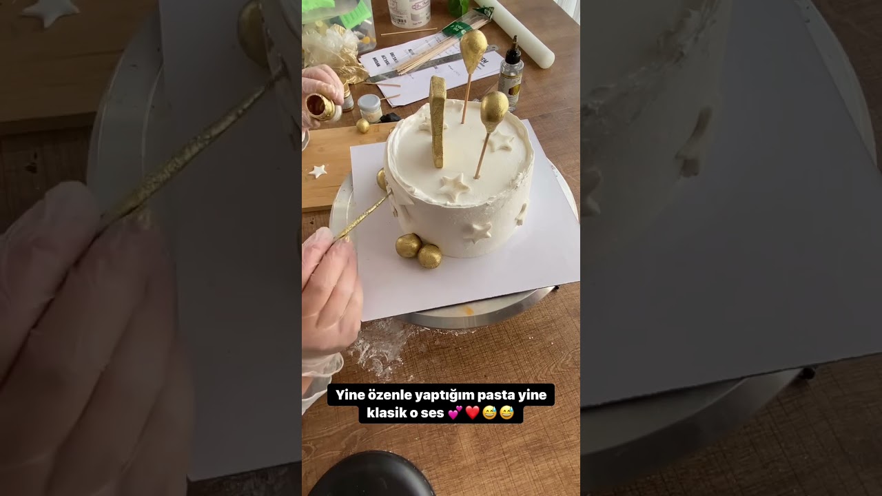 Yine özenle yaptığım pasta yine klasik o ses :D #cake #pastatarifleri #pratiktarifler #food #pastane Yine özenle yaptığım pasta yine klasik o ses :D #cake #pastatarifleri #pratiktarifler #food #pastane