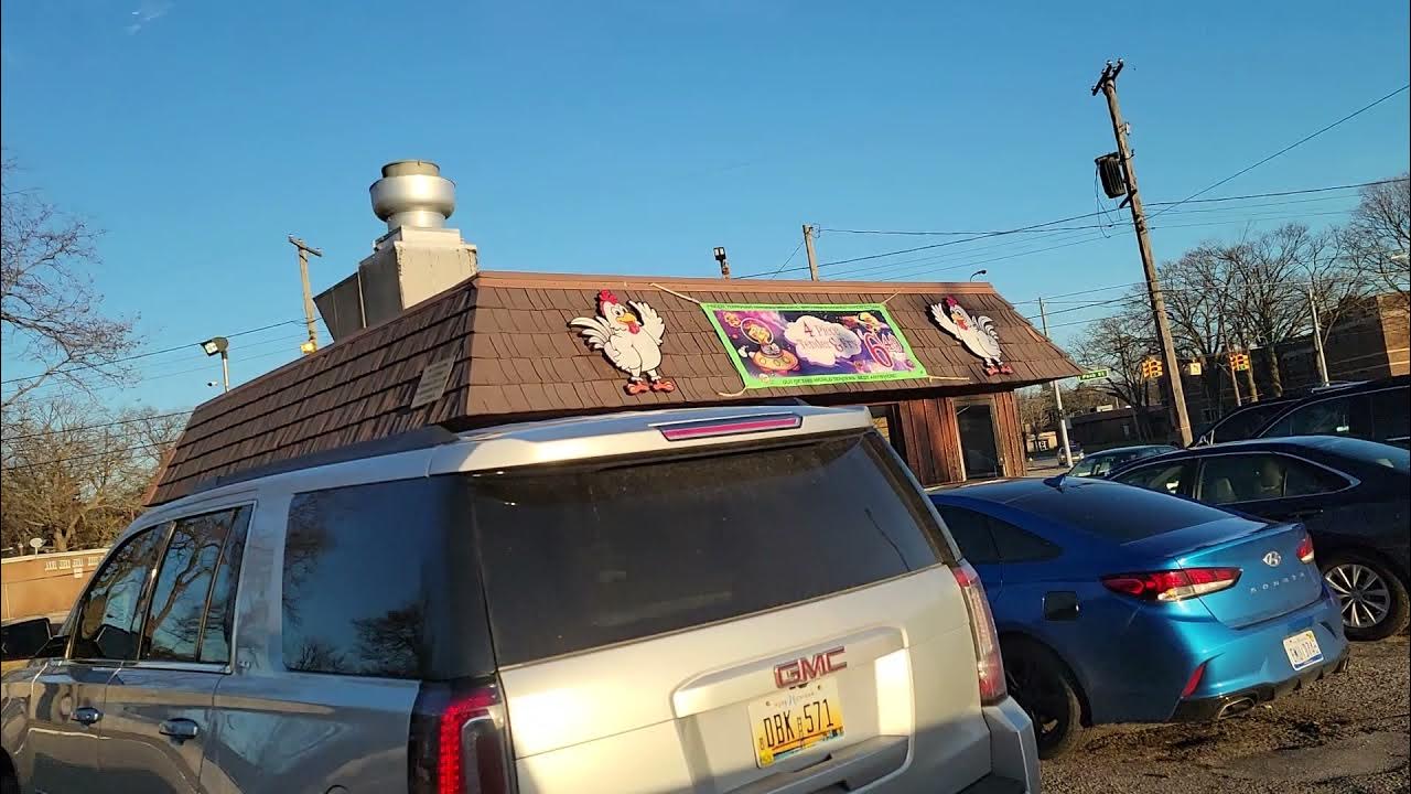 Retaurante Chicken Coop En Muskegon Michigan YouTube