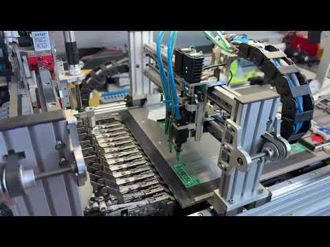 DIY Pick and place robot building servo drivers for the Raspberry Pi