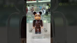 Record-breaking Bearbrick figures collection! 🤩