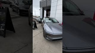 Model Y Juniper in Quicksilver is sexyyyyy. Who wants this color??