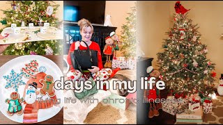 CHRISTMAS VLOG | baking cookies, opening gifts & christmas lights!