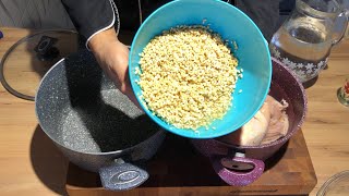 Bayılıyoruz Biz Bu Tencere Yemeğine Çok Farklı Bir Lezzet Oldu Tavuklu Keşkek Tarifi