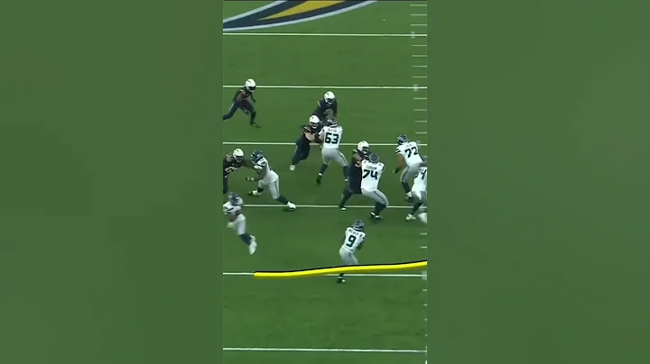 Kenneth Walker III is INSANE 🤯 #fantasyfootball #shorts #nfl