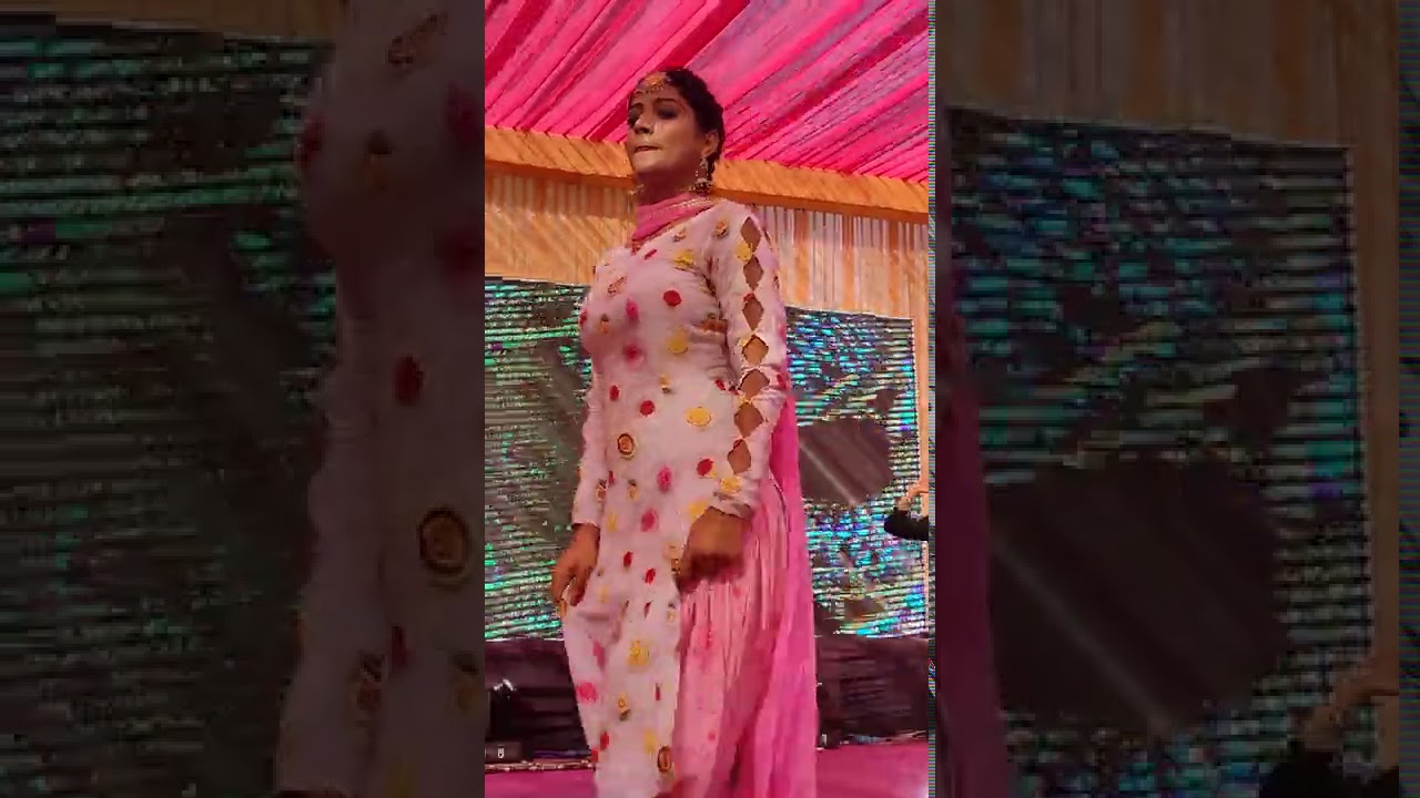 Traditional Gidha & Famous DJ in Punjab 