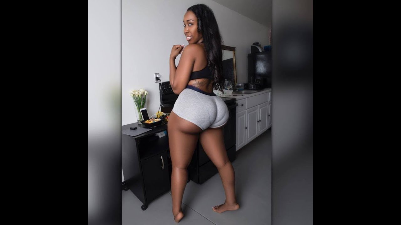 Thick booty black girls Thick booty black girls