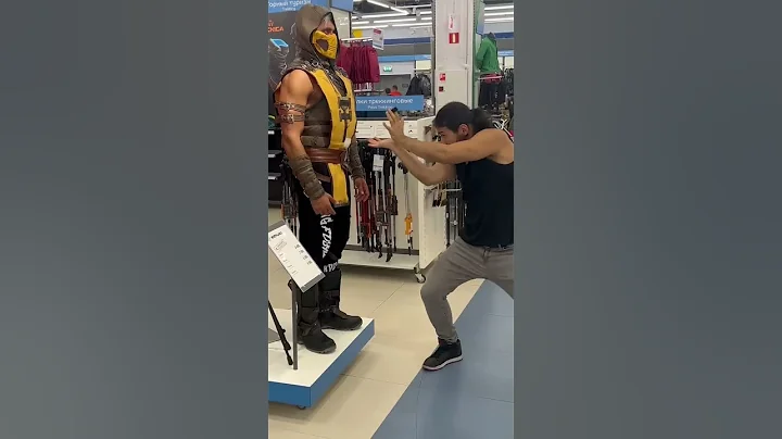 Scorpion vs Bodybuilder😱 Mortal Kombat Battle