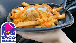 This time around the freakin' duo head on over to taco bell try out
two new menu items, buffalo chicken nacho fries and respective
chicken...