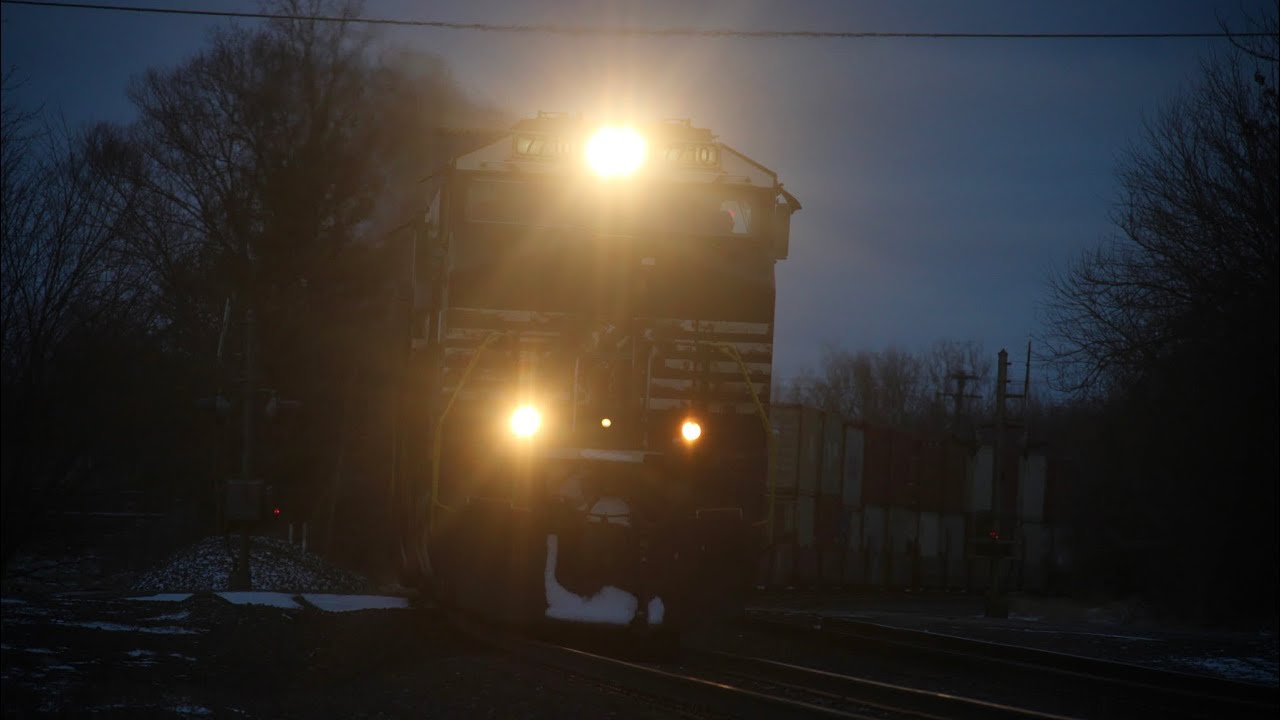 NS 269 with a very friendly crew at CP379 in Kendallville Indiana 