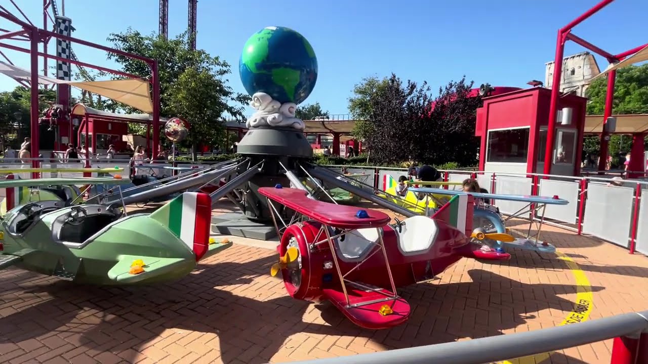 daytime walk at Portaventura #portaventura #themepark #travelling 