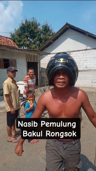 Nasib pemulung penjual Rongsok #lucu #ngakak #hiburan #vedeongapak #shortvideo
