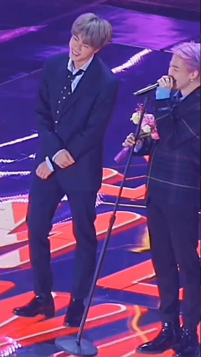 Ketika jimin membuat jin tertawa 🤣