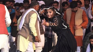 कई नह टककर म 2 लख क ईनम इस लडक क डस पर Kabbotar Banke Aa Jaiyo New Dance