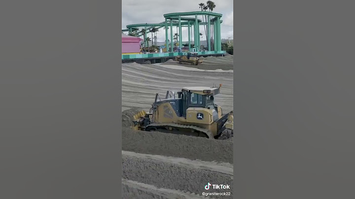 Pushing sand! #santacruz #dozer #beachlife #construction #howto #fypシ #fyp #viralshorts
