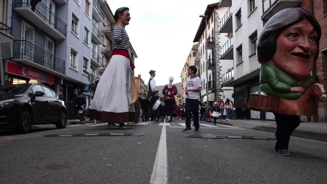 Eguberriak Amasa Villabonan: kantu erronda herrikoia