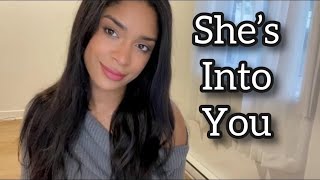 Signs She Likes You But is Hiding it!