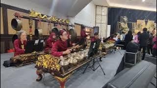 Cintanya Aku (Arsy Widianto & Tiara Andini) Cover by Gamelan Sang Saptaswara