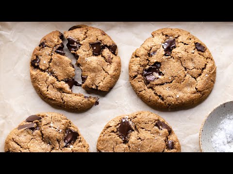 Chewy Chocolate Chip Cookies, gluten-free, egg-free, paleo, vegan - Real Food Healthy Body