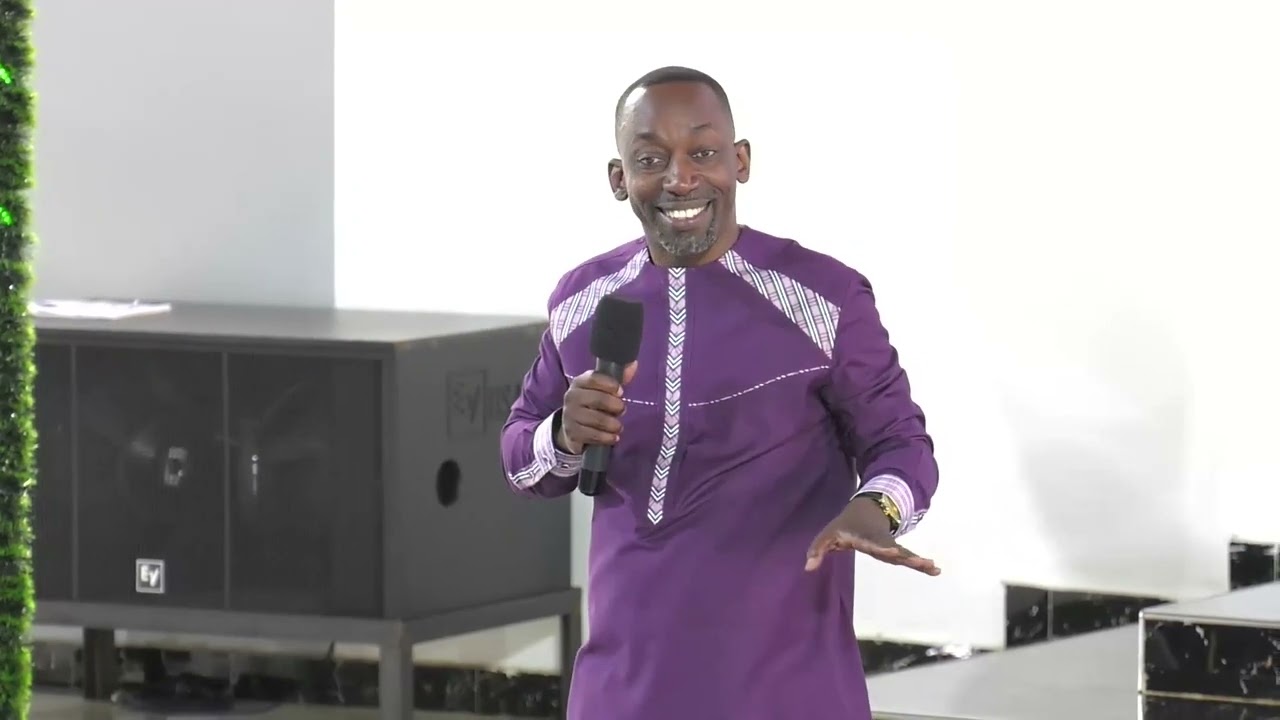 PASTEUR ABEL NKOMBA : LA MARCHE DE LA FOI