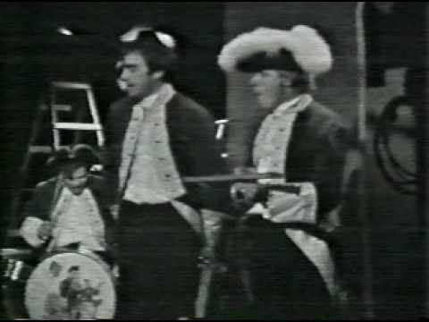 Louie Louie - Paul Revere & The Raiders