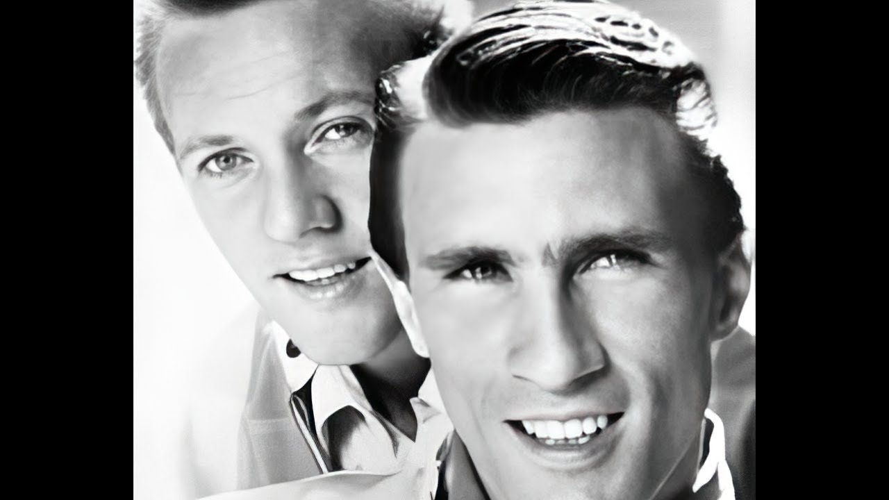 Righteous Brothers   Unchained Melody High Quality