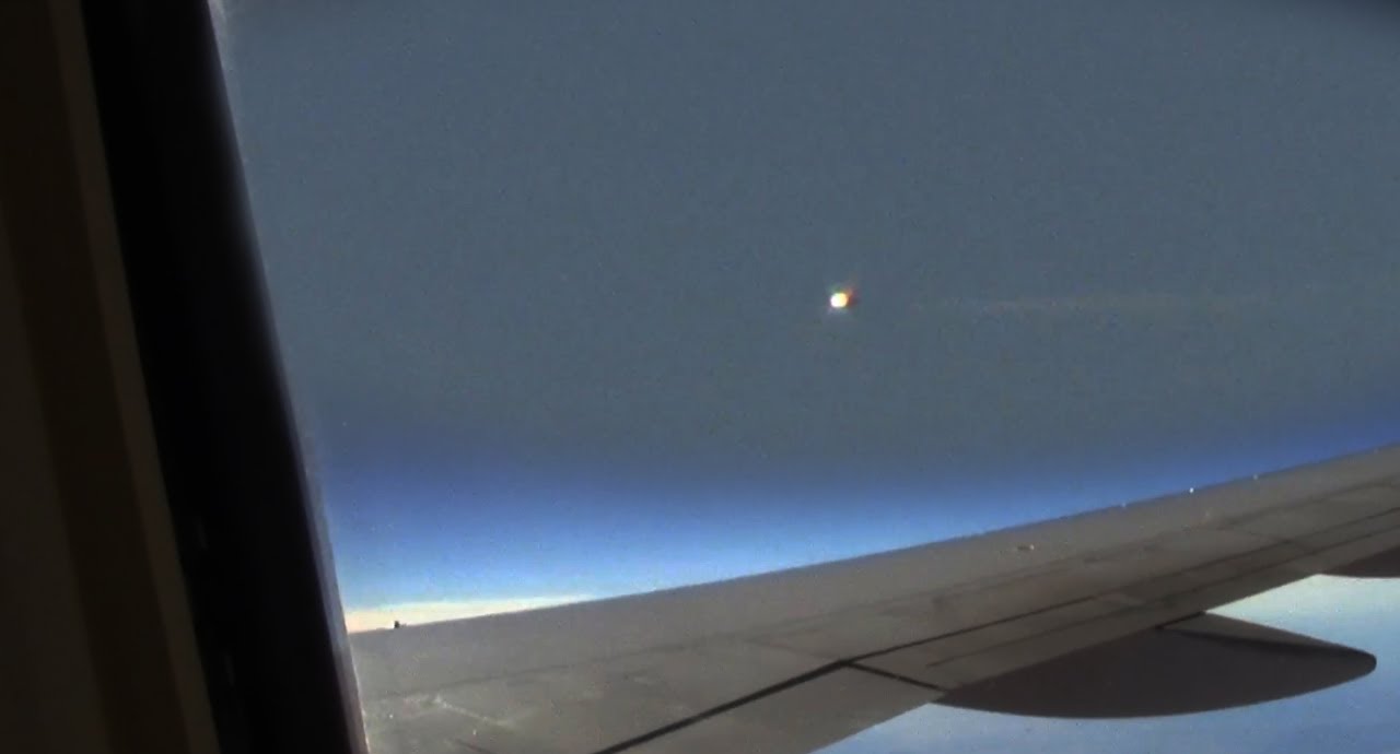 Sensacional avistamiento captado desde un avión