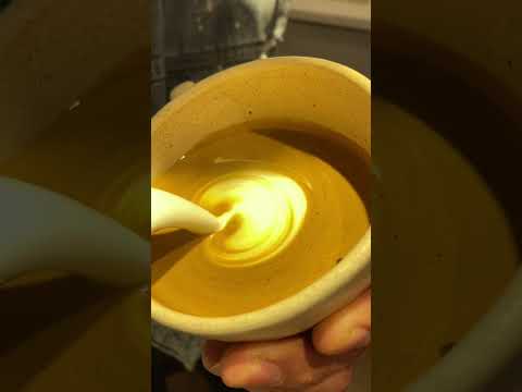 وحيات محبتك ما انا ماشي من هنا