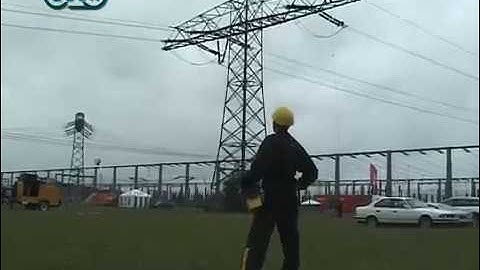 WB 1500/4 + LKE 70 | OPGW installation pulling robot | ZECK