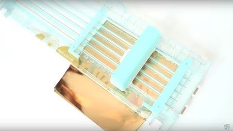 We R Memory Keepers DIY Party Fringe & Score Board