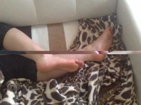 my gilfrends feet (candid).wmv