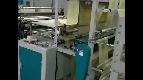 Máy cắt túi ni lông 2 tầng tự động.