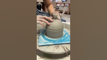 Blob to bisque! Closed form lidded jar ✨