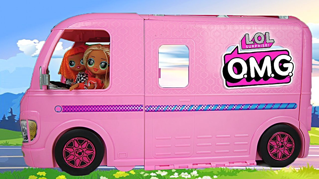 Dolls LOL OMG M.C SWAG et NEONLICIOUS & Barbie Camping Car