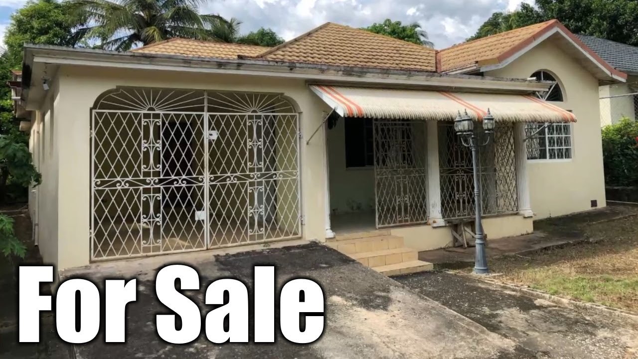 3 Bedrooms 2 Bathrooms, House for Sale at OLD PORUS, Porus, Manchester