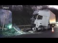 07.02.2022 - VN24 - Unfall auf der Autobahn A1 - 22 Tonnen Glasscheiben mussten vernichtet werden