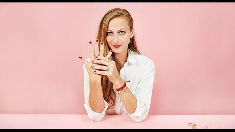 How To Stack Your Rings | Annie Cam | Refinery29