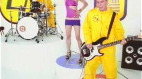 Los Amigos Invisibles – Ponerte en Cuatro (Official Video)