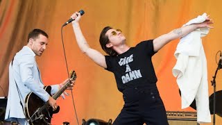 The Last Shadow Puppets performs 'Sweet Dreams, TN' | Glastonbury 2016 chords