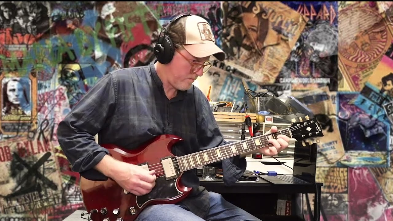 Orville by Gibson SG - year 1988 - YouTube