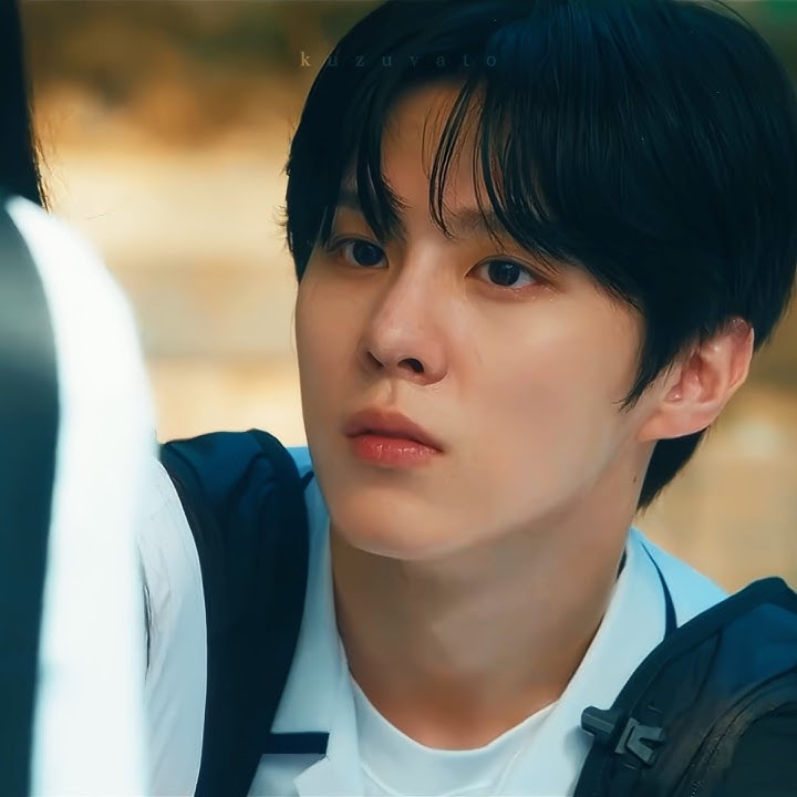 he asked him out to get snacks to  him from being bullied[#kdrama #bromance #kimwooseok #choigeon]