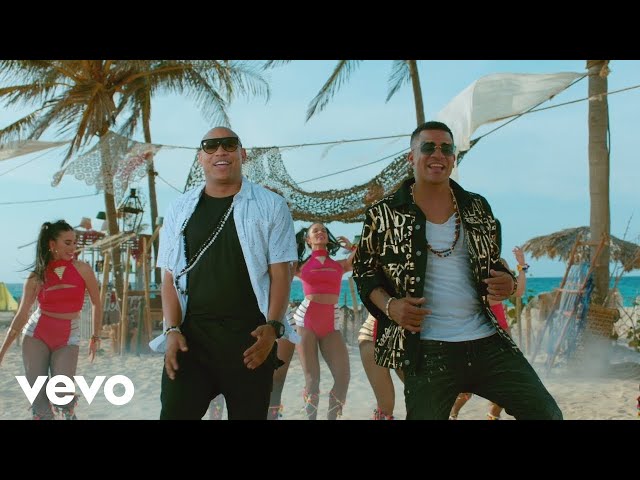 Gente de Zona - Te Duele (Official Video) class=