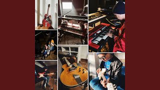 Download Lagu I'm so Obsessed MP3 Download Lagu I'm so Obsessed MP3