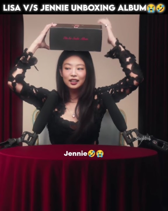 Jennie V/S Lisa unboxing their album!😭🤣❤ | #blackpink #jennie #lisa #album #kpop | @Slayblink