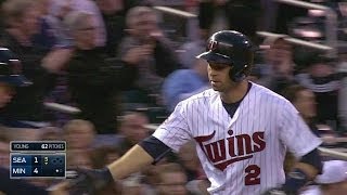SEA@MIN: Dozier uncorks a solo dinger to upper deck