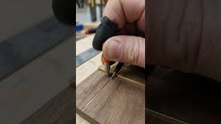 This Keychain Panel Gauge Locks Position With One Pin Drop