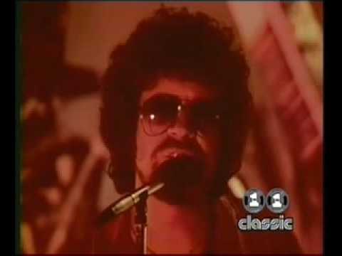 Electric light orchestra - Don't bring me down video