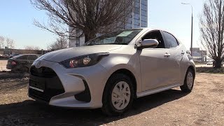 2020 Toyota Yaris. Обзор (Интерьер, Экстерьер, Двигатель).